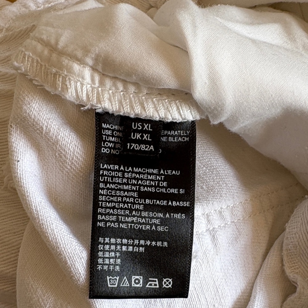 BDG Off-White Jean Shorts - Picture 5 of 5